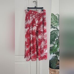 🎁Revamped Red and White Skirt With Shorts